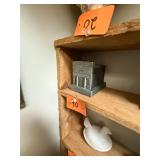 Vintage pewter Banthrico bank bank / with stopper