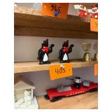 Pair of Vintage redware penguin S+P Shakers