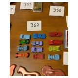 Lot of 12 vintage metal tootsietoy cars
