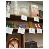 Vintage metal Tetley Tea bags tin