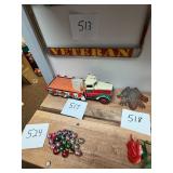 2005 Franklin Mint limited edition Christmas truck