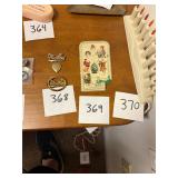 Vintage Christmas toy pinball game