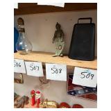 Vintage metal Knight lighter