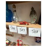 Vintage lead Tootsie toy car / original tires