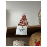 Vintage ceramic 6 inch Christmas tree / no C/C