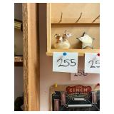 Vintage squirrel on a nut figurine / no C/C