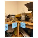 Antique 1930ï¿½s Coca-Cola bottle