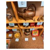 Vintage pottery pig pitcher with handle / no C/C