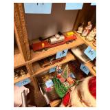 Vintage metal American Flyer track cleaning car