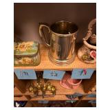 Vintage pewter mug / with US presidential seal