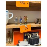 Lot of 3 antique lead figures