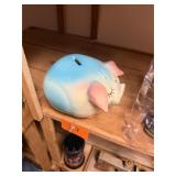 Vintage hull piggy bank / cork missing