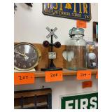 Vintage Lionel Lighted Signal Working