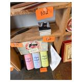 Lot of vintage Batman trading cards