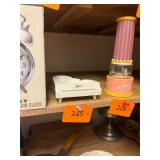 Vintage piano ashtray no c/c