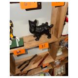 Vintage cast iron naughty Scotty dog / 8 inches