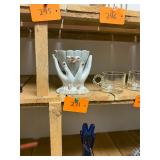 Vintage porcelain ï¿½hand vase / Japan no c/c