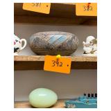 Vintage clay pottery bowl / No C/C