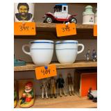 Pair of vintage Pyrex cups / No C/C