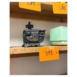 Vintage salesman sample Queen cast iron stove