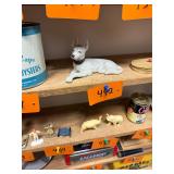 Vintage dog figurine / Japan, No C/C