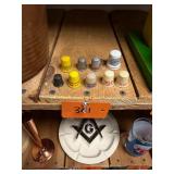 lot of 9 vintage thimbles / most advertising