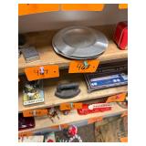 Lot of vintage 1950ï¿½s Alcoa aluminum ashtrays