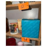 Vintage Emmett Kelly Jr porcelain clown figurine