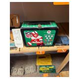 Vintage 1970ï¿½s NFL metal lunch box