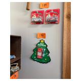 Vintage NOS metal cap bombs with caps / unopened,