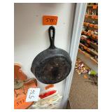Antique Cast Iron #10 Skillet