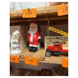 Vintage carved Santa figurine