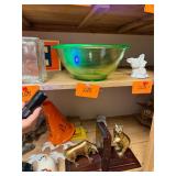 Vintage uranium glass mixing bowl