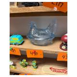 Vintage Fenton Hen on Nest