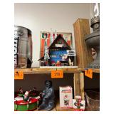Vintage wooden Santaï¿½s workshop / decoration