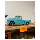 Vintage metal pickup truck / very well detained