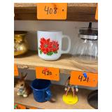 Vintage Fireking Poinsetta Mug / No C/C