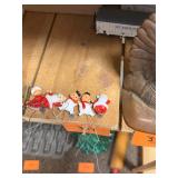 Lot of 5 Vintage Christmas decorations