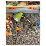 Vintage metal desk lamp / working