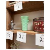 Vtg Jadeite Glass Leaf Pattern Vase