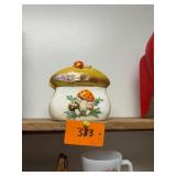 Vtg Ceramic Mushroom Napkin