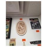 Vtg Oval Cherub Plaster Wall Plaque