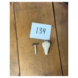 Vintage Kewtie Travel Razor Set