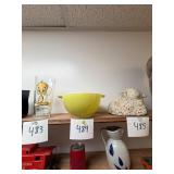 Vintage Pyrex Lime Green Mixing Bowl