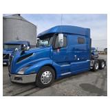 2227 2022 Volvo VNL Sleeper Cab Semi img1