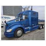 2240 2018 Kenworth T680 Sleeper Cab Semi img1