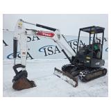 60063 Bobcat E32 Mini Excavator img1