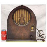1930's Cathedral Tombstone Echophone Radio