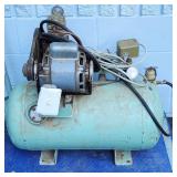 Vintage Air Compressor *SEE PHOTOS FOR DETAILS*