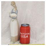 Vintage 1977-1984 Lladro Girl With Lamb (Retired)